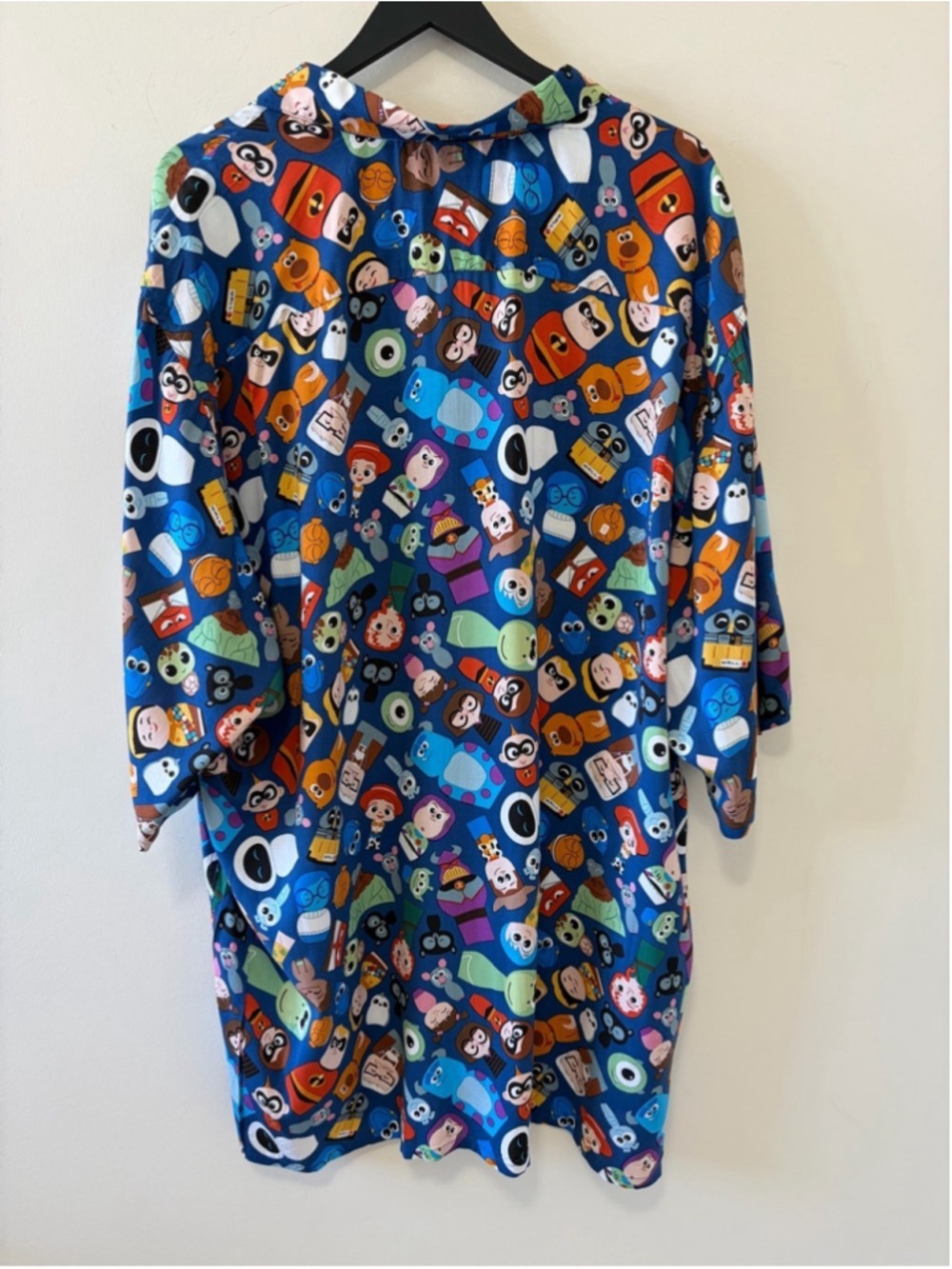 NWOT Disney Parks Disneyland Pixar Fest Passholder Exclusive Button Up Shirt XXL - Picture 2 of 8